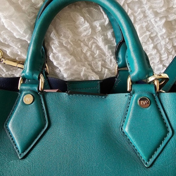 Diane Von Furstenberg On-the-Go Carryall Leather Bag  - Picture 6 of 13